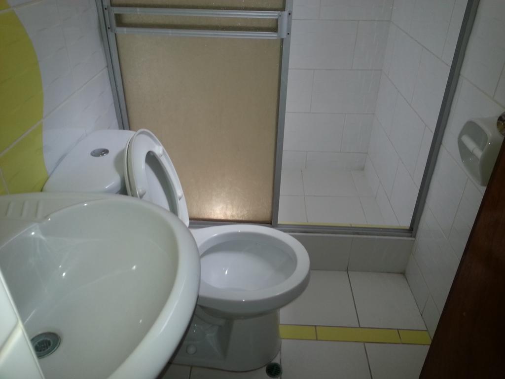 Hostal Puerto Ingles إيلو المظهر الخارجي الصورة
